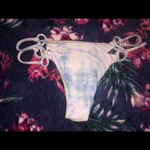 Acacia Molokini Bottom In Shibori Size M